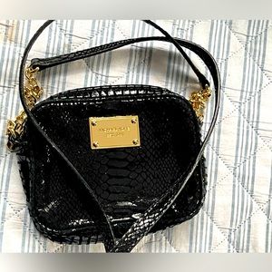 Michael Kors Small black crossbody bag